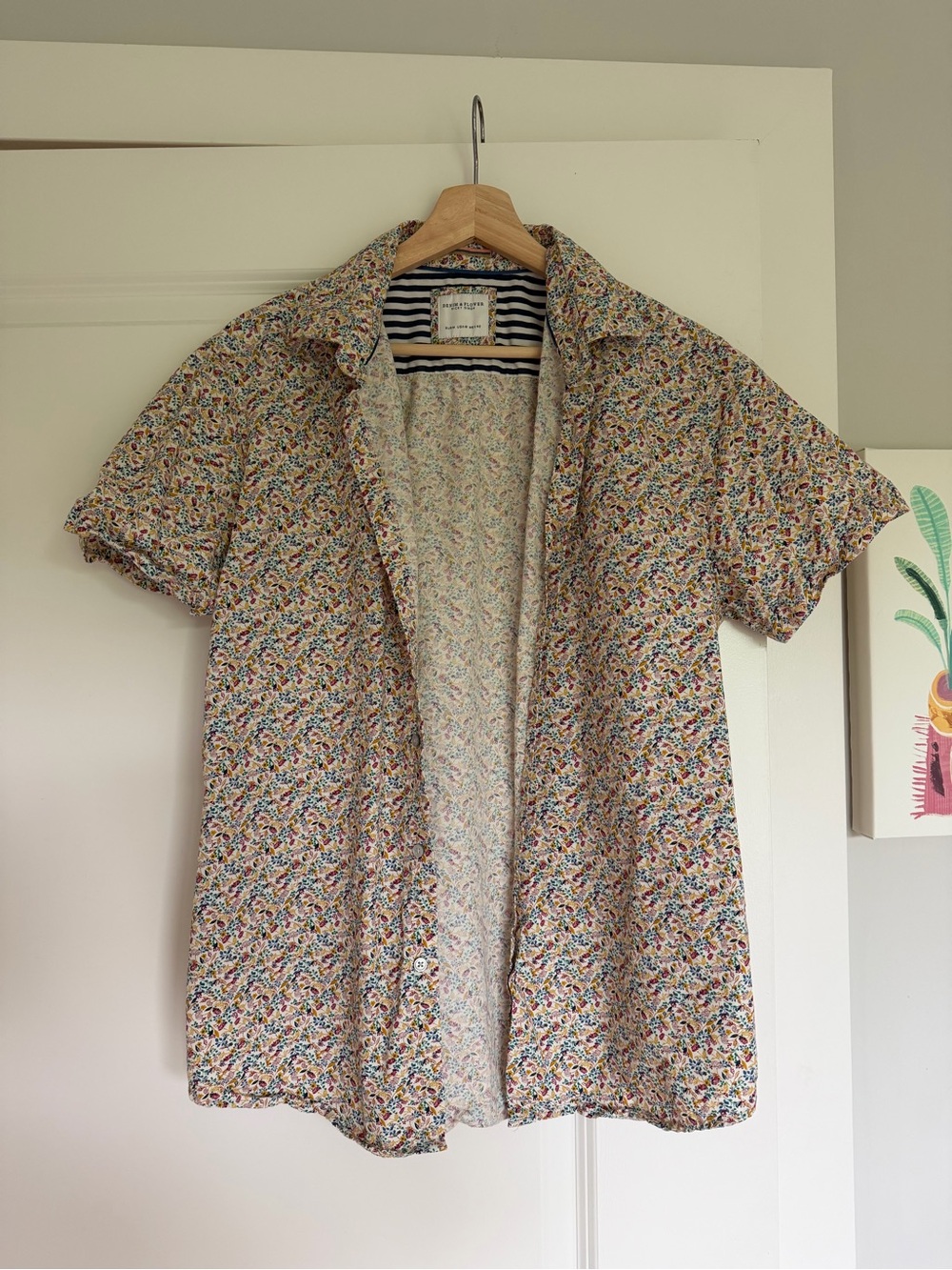 Denim & Flower flower pattern short sleeve button up.
